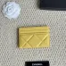 Chanel card holder with chain detail. #A45548