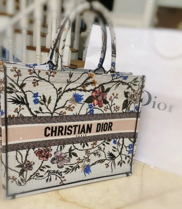 Dior AAA+ Handbags #99116195