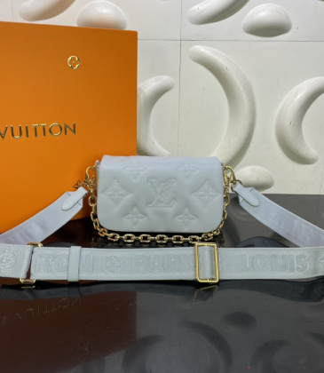 Louis Vuitton AAA+ Handbags #999924117