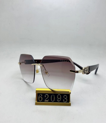 Gucci Sunglasses #999937570