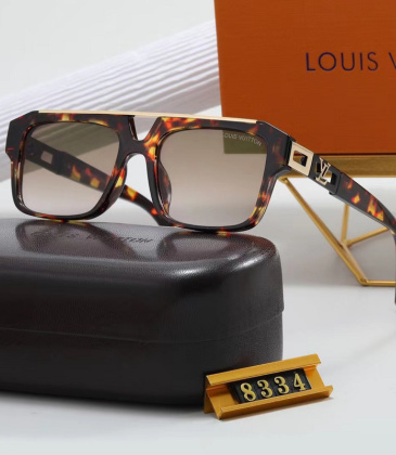 Louis Vuitton Sunglasses #999937523