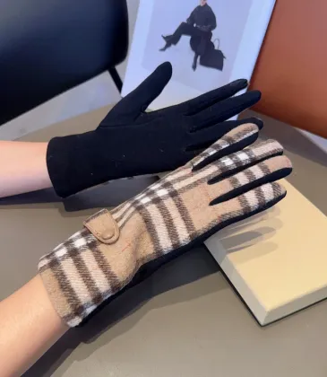 Burberry Glove #A42930