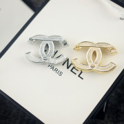 Chanel brooches #9127633