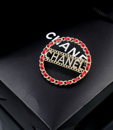 Chanel brooches #9127669
