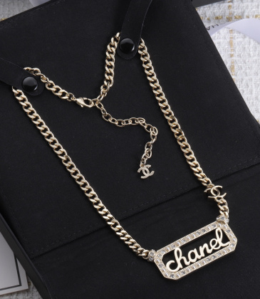 Chanel necklaces #A28918