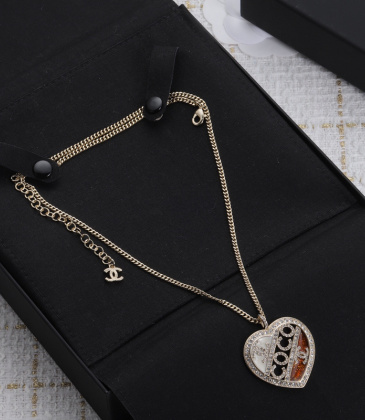 Chanel necklaces #A28922