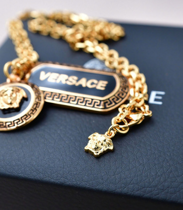 Versace Jewelry necklace  74cm #999934145