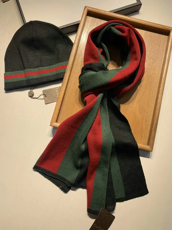 Gucci Wool knitted Scarf and cap #999909610