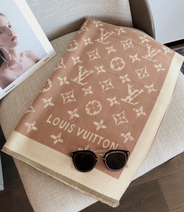 Louis Vuitton Scarf #999915265