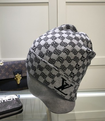 Louis Vuitton AAA+ hats &amp; caps #999915500
