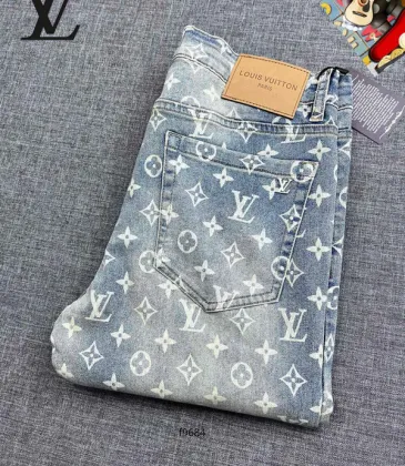Louis Vuitton Jeans for MEN #A52487