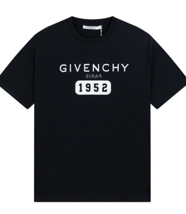 Givenchy T-shirts for MEN #999930977