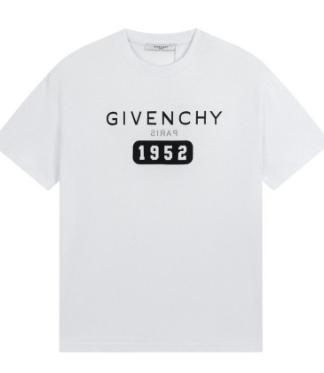 Givenchy T-shirts for MEN #999930978