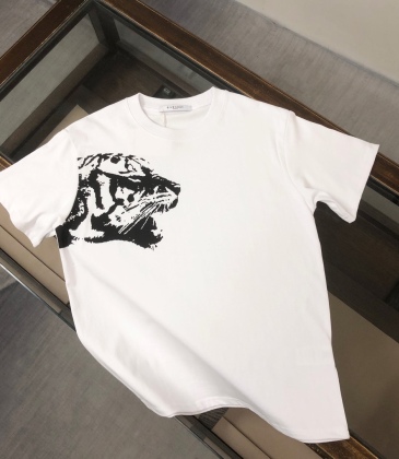 Givenchy T-shirts for MEN #A33875