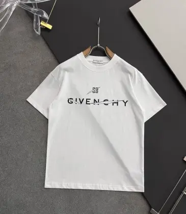 Givenchy T-shirts for MEN Black/White #A47168