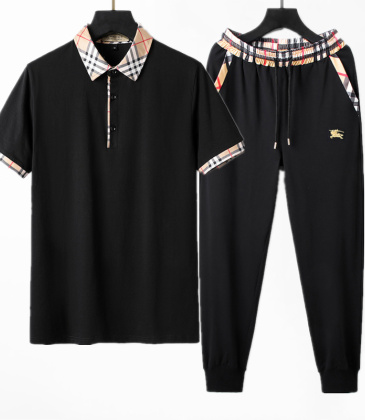 Burberry Tracksuits for Burberry Short Tracksuits for men #999921634