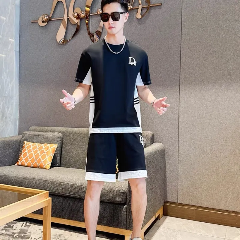Dior tracksuits for Dior Short Tracksuits for men #A52569