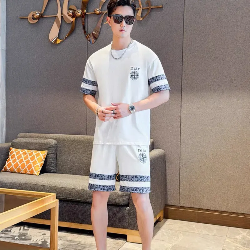 Dior tracksuits for Dior Short Tracksuits for men #A52572