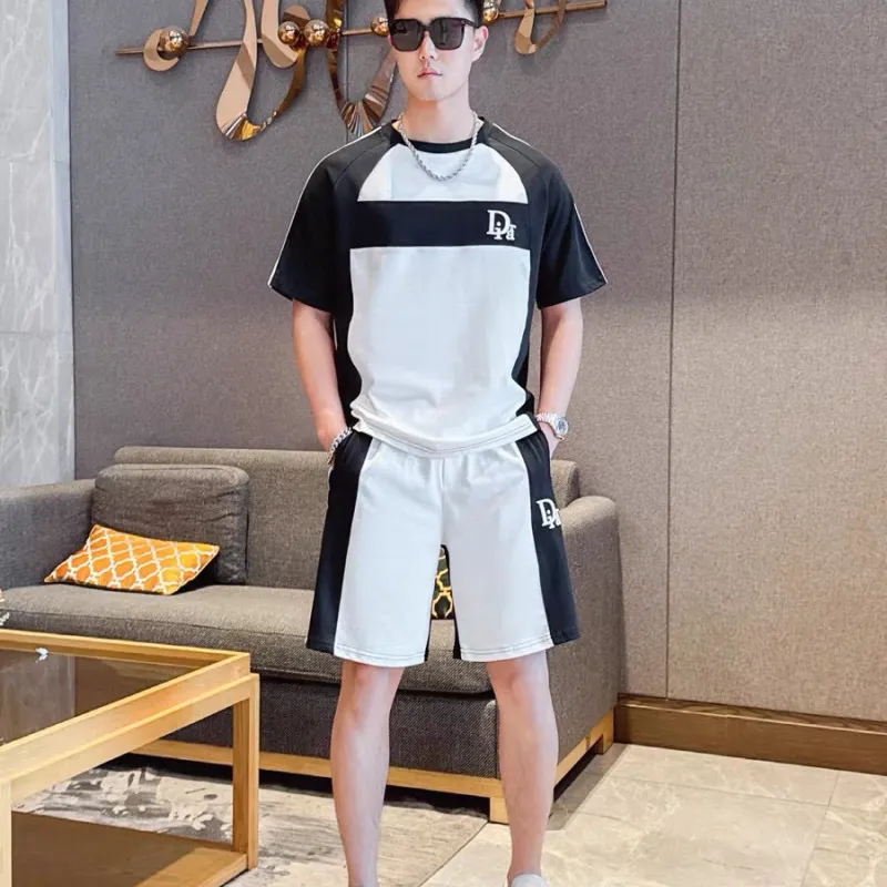 Dior tracksuits for Dior Short Tracksuits for men #A52574