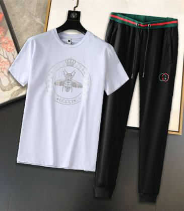 Gucci Tracksuits for Gucci short tracksuits for men #999923440