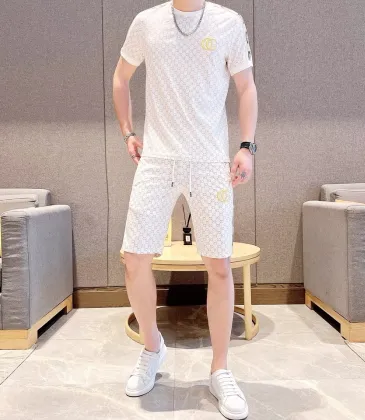 Gucci Tracksuits for Gucci short tracksuits for men #A52585