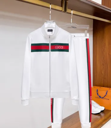 Gucci Tracksuits for Men's long tracksuits #A52376