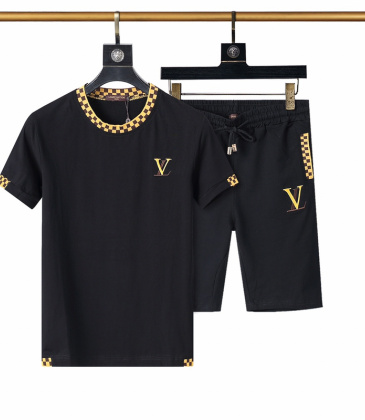 Louis Vuitton tracksuits for Louis Vuitton short tracksuits for men #A21746