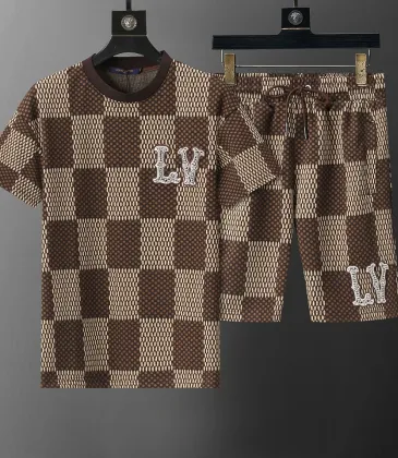 Louis Vuitton tracksuits for Louis Vuitton short tracksuits for men #A37617