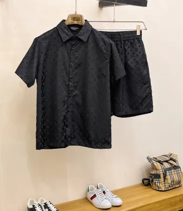 Louis Vuitton tracksuits for Louis Vuitton short tracksuits for men #A52225
