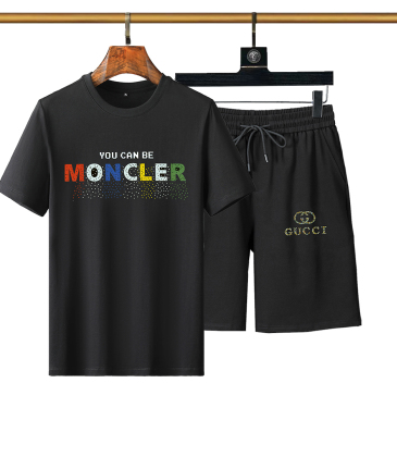 Moncler Tracksuits for Moncler Short Tracksuits for men #999936044