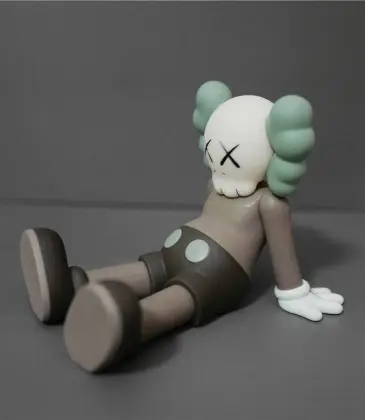 Kaws Companion Toy 14x13x16cm #A52586