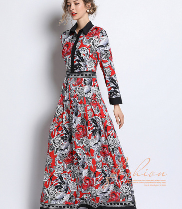 Famous Brand printed dress #9119997