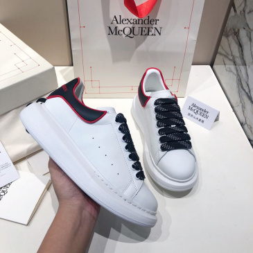 alexander mcqueen sneakers fake vs original
