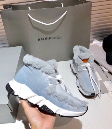 Balenciaga shoes for Balenciaga Unisex Shoes #999915602