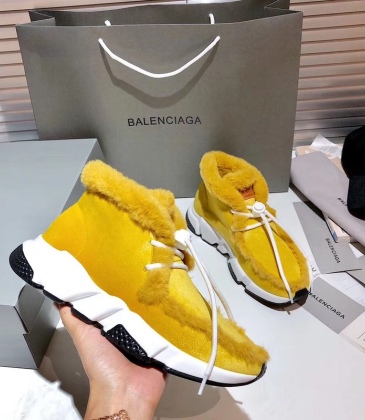 Balenciaga shoes for Balenciaga Unisex Shoes #999915604