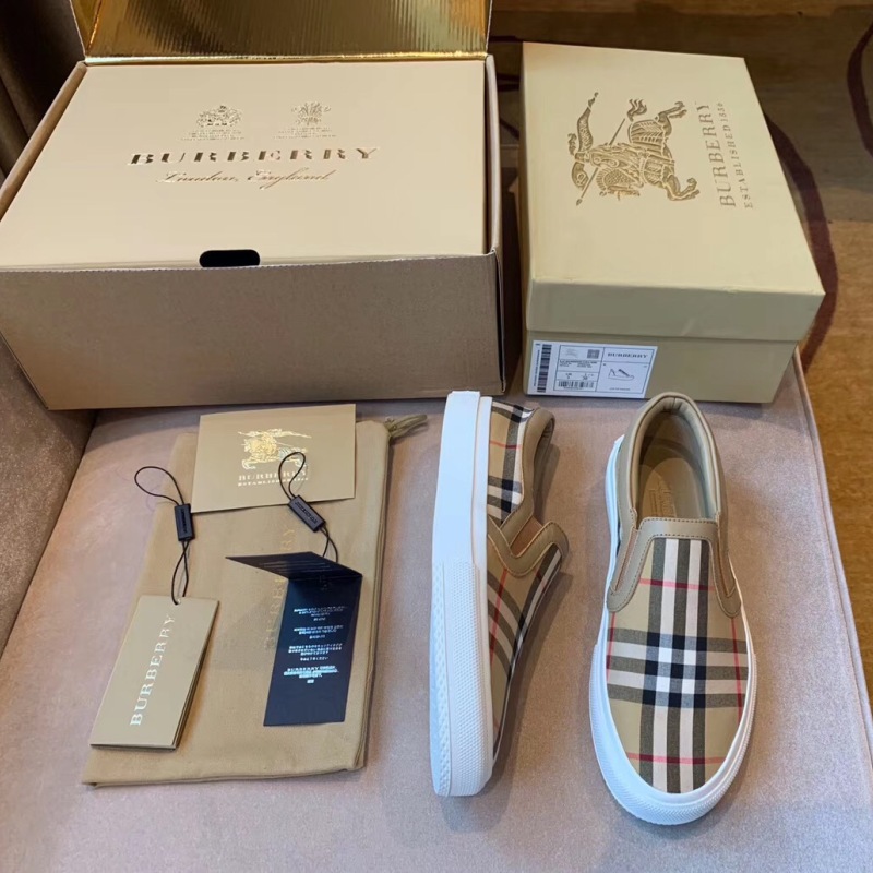 Buy Cheap Burberry Sneakers for MEN #9128874 from AAABrand.ru