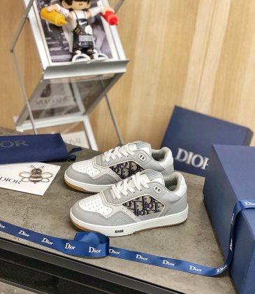 Dior Shoes b27 low top door sneakers for men women grey and white #99900369