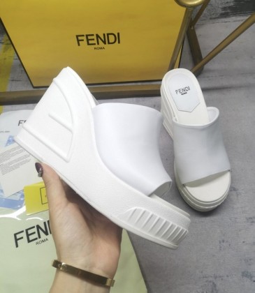 Fendi shoes for Fendi slippers for women #999931556