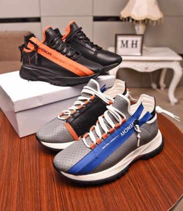 Givenchy Shoes for Men's Givenchy Sneakers #99903485