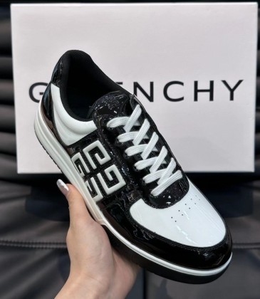 Givenchy Shoes for Men's Givenchy Sneakers #A28776