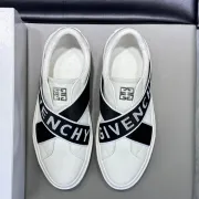 Givenchy Shoes for Men's Givenchy Sneakers #A35318