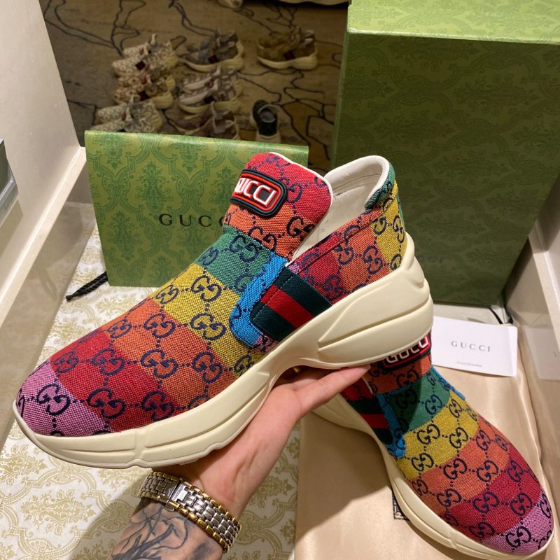 Gucci Shoes for Gucci Unisex Shoes #999923567