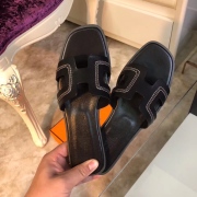 Hermes Shoes for Women's Leather slippers sizes 35-42 #99903659