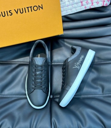 Louis Vuitton Shoes for Men's Louis Vuitton Sneakers #A32303