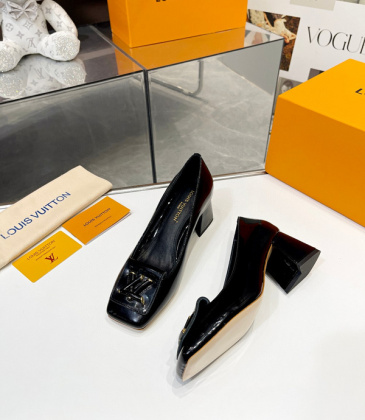 Louis Vuitton Shoes for Women's Louis Vuitton Sandals #999932030