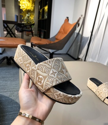 Louis Vuitton Shoes for Women's Louis Vuitton Slippers #99905797
