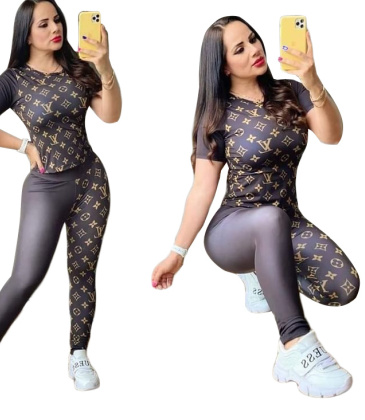  2022 new Fashion Tracksuits for Women #999927665