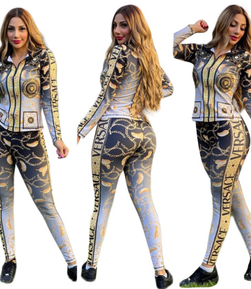 Versace 2022 new Fashion Tracksuits for Women #999930547