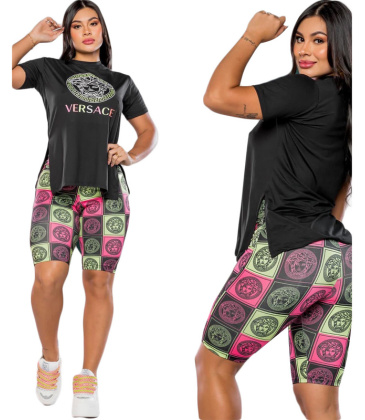 Versace 2023 new Fashion Short Tracksuits for Women #999934206